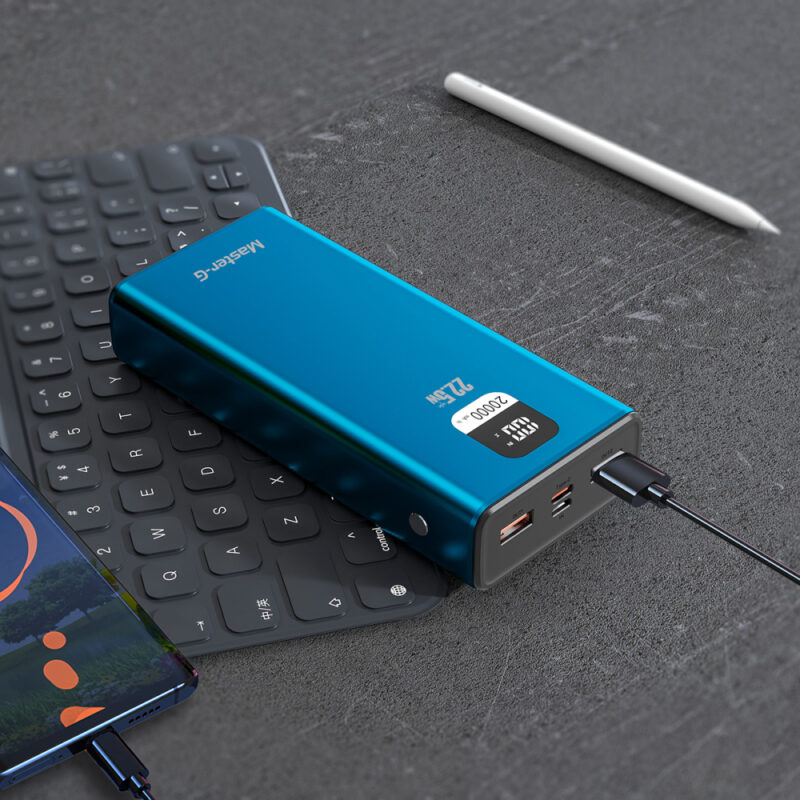 Power Bank 20000mah Master G   UCP20LPD